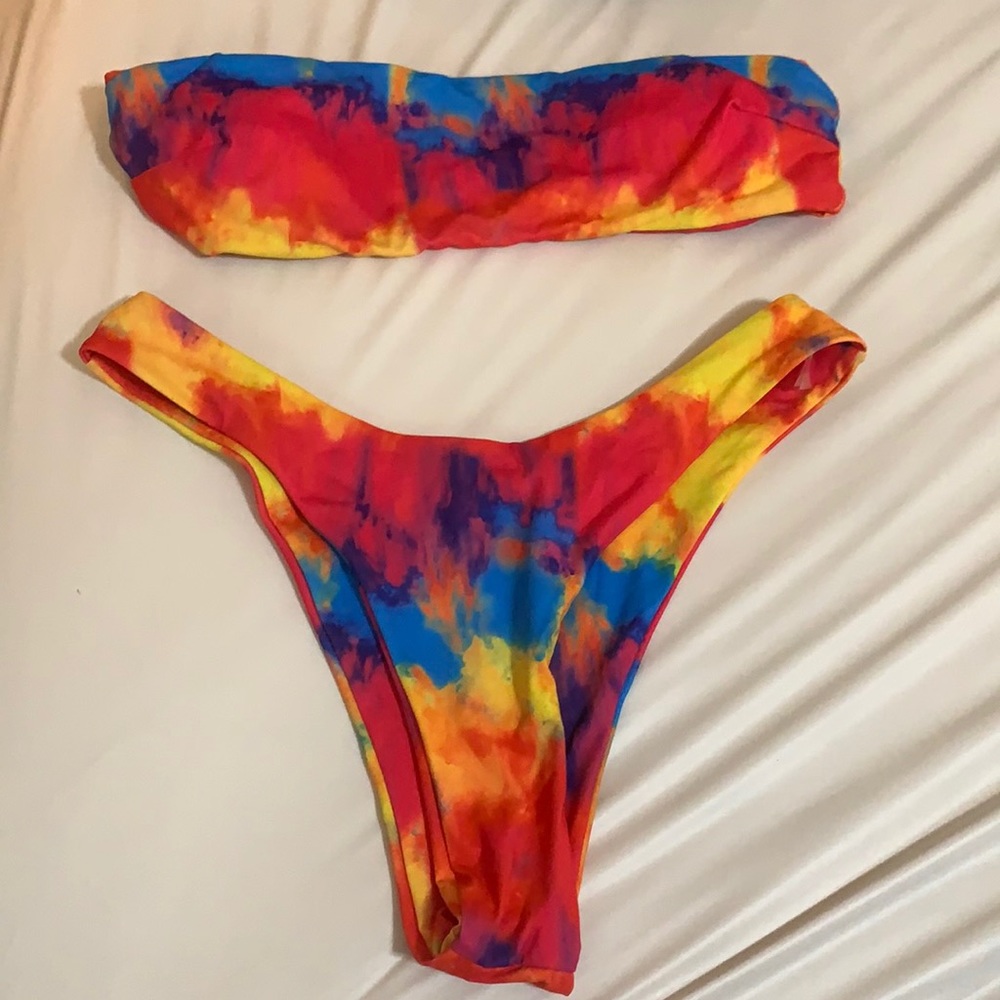 Tye dye thong bikini